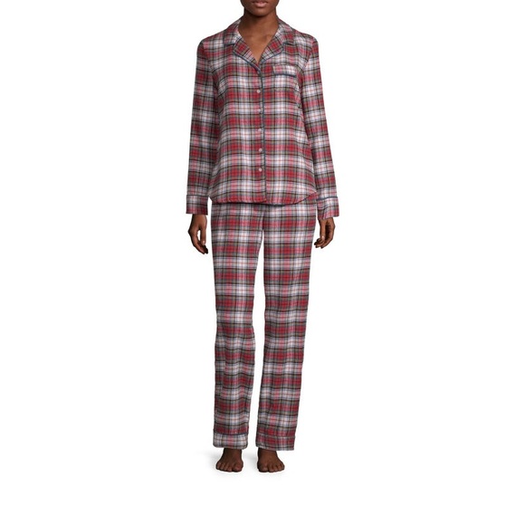 Liz Claiborne Pajama Sets 1